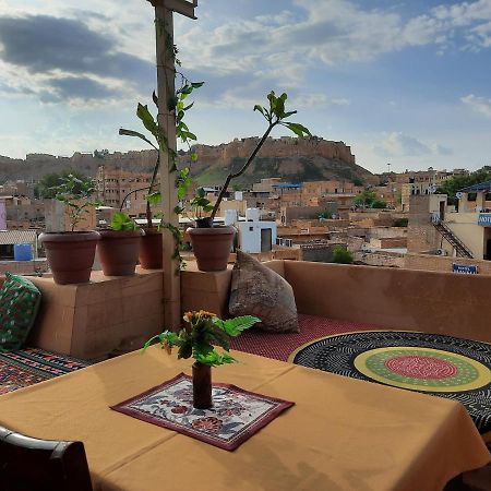 Hotel Apollo Jaisalmer Bagian luar foto