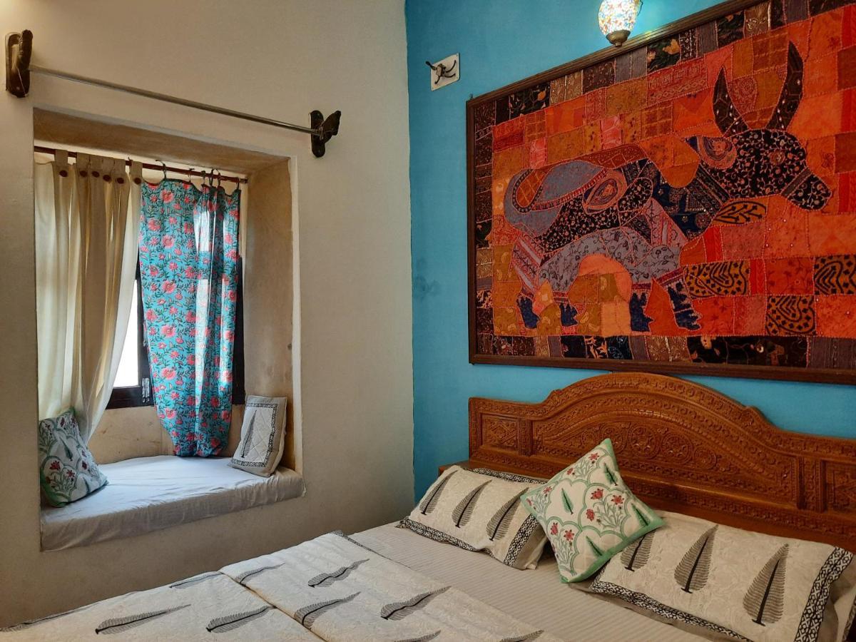 Hotel Apollo Jaisalmer Bagian luar foto