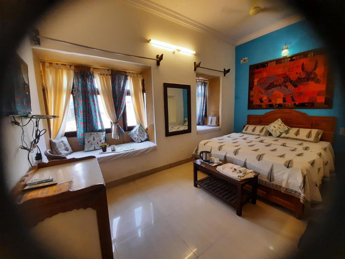 Hotel Apollo Jaisalmer Bagian luar foto