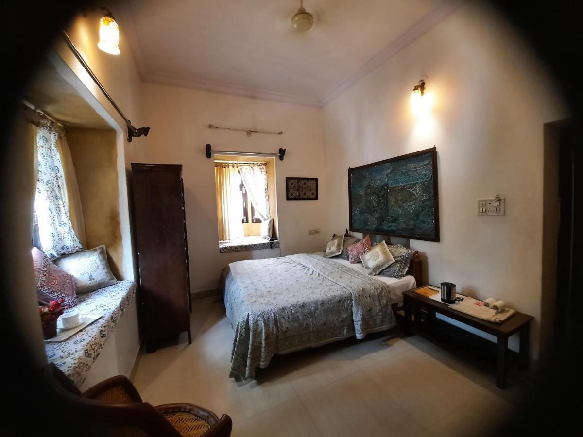 Hotel Apollo Jaisalmer Bagian luar foto