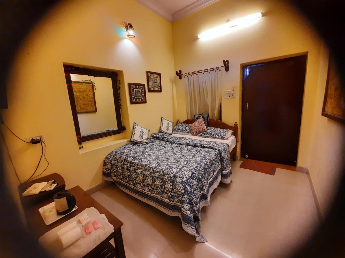 Hotel Apollo Jaisalmer Bagian luar foto