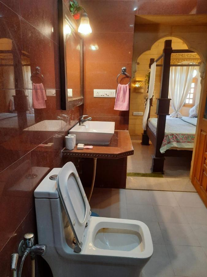 Hotel Apollo Jaisalmer Bagian luar foto